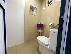 North Bridge Road (D7), Office #451591021